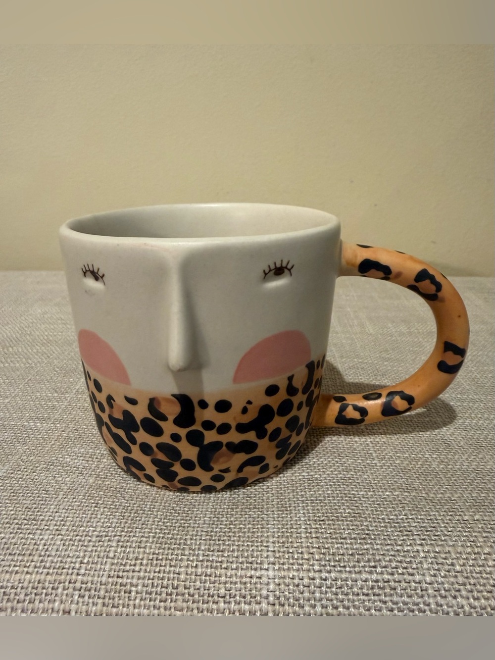 Anthropologie Fotini Tikkou Visage Cheetah Leopard Face Mug 3D Nose 10oz